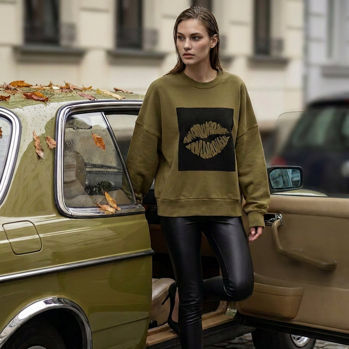 Sweatshirt: Big AZL Kiss – Oversized Crewneck ❍ Print | Khaki