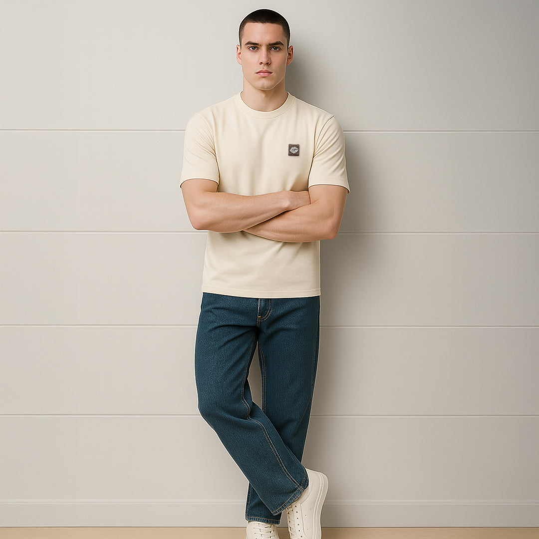 T-Shirt: AZL Icon · Mocha Mousse · Regular ⚥ | Cream